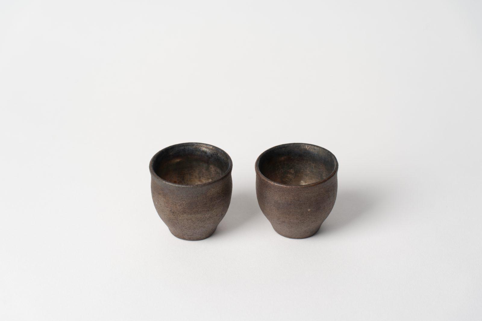咖啡色作家茶杯