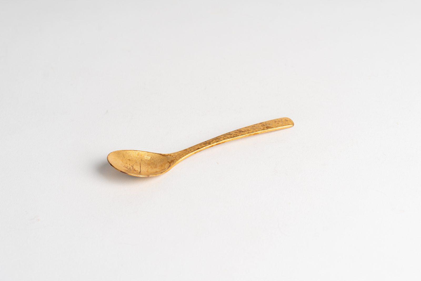 金色手打點心匙