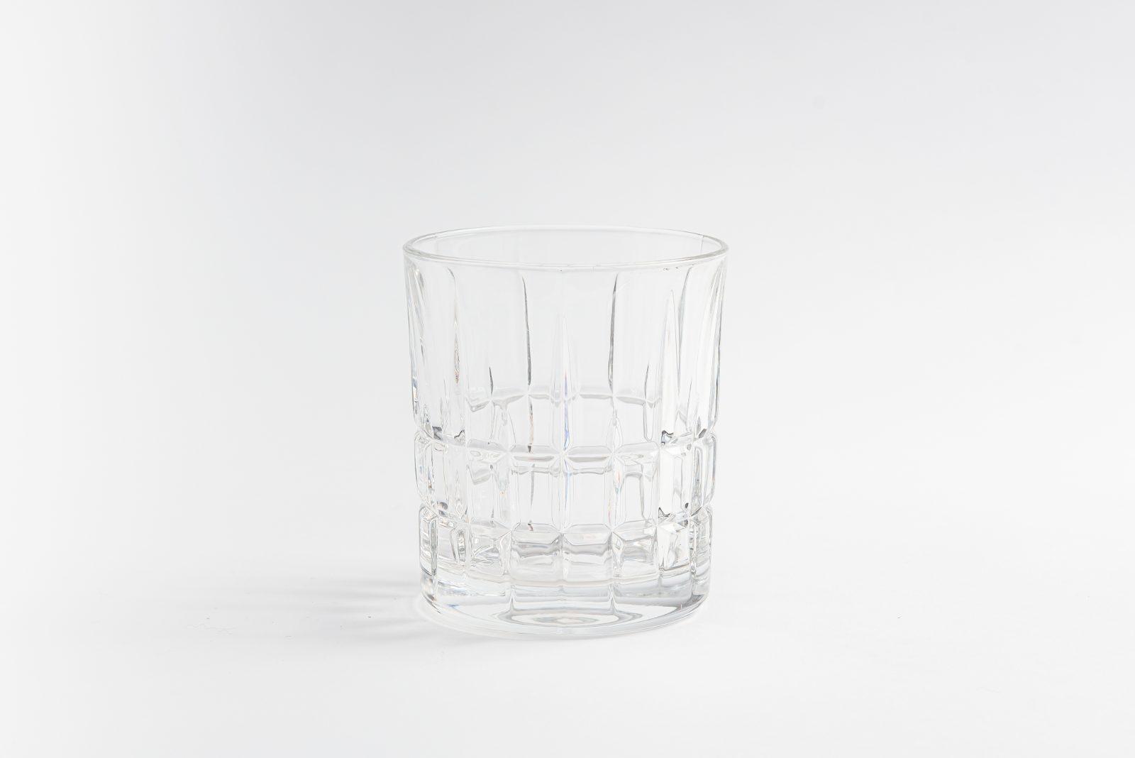 威士忌杯