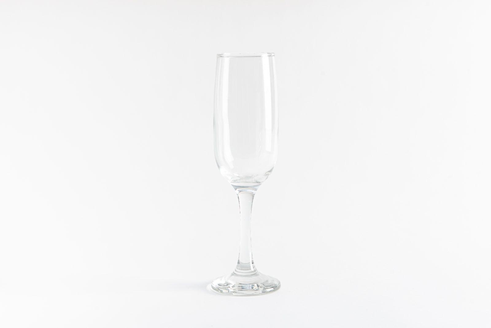 玻璃高腳白酒杯